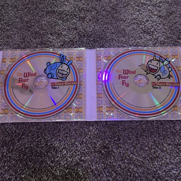 The Disco Biscuits Wind at Four to Fly - Picture 2 of 4